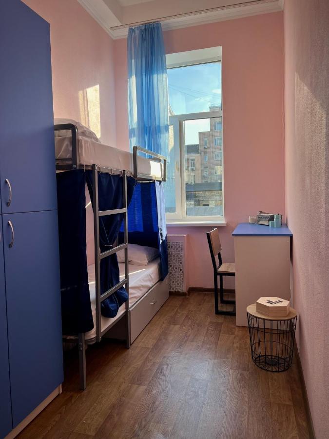 Hostel On Universytet 키예프 외부 사진