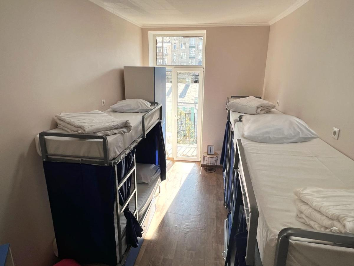Hostel On Universytet 키예프 외부 사진